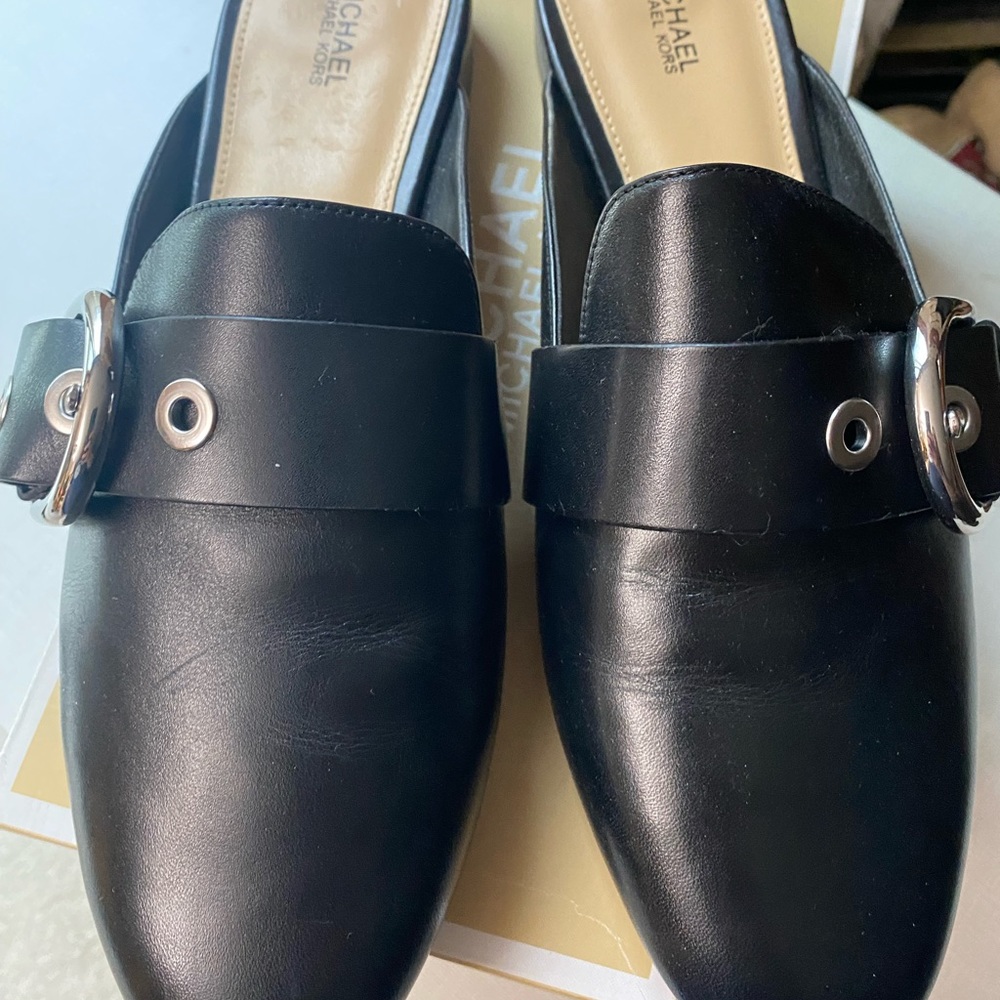 Michael Kors Flats